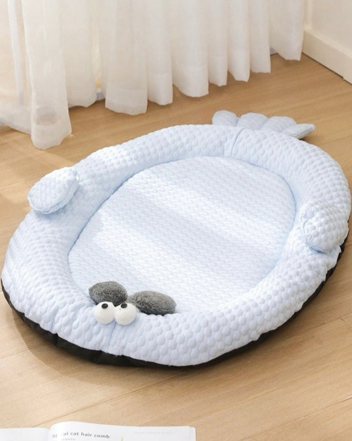 Seal Styled Cooling Cat Bed